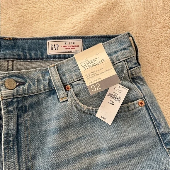 Gap cheeky straight high rise jeans
